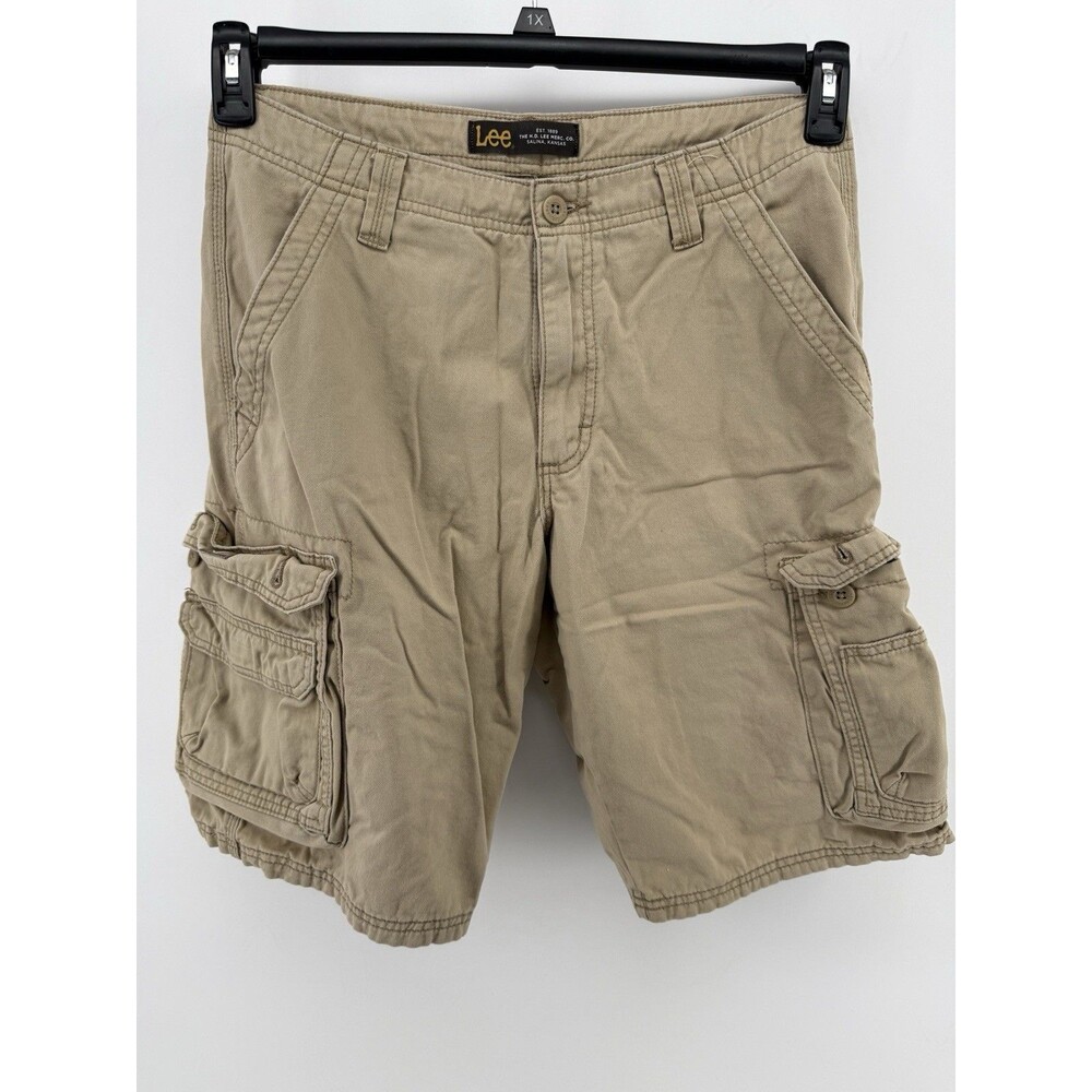 Lee men size 32 Tan cargo shorts 100% Cotton
